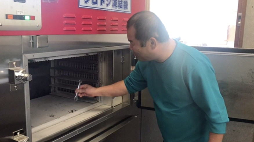クリアランス人気商品 菱豊フリーズ プロトン凍結機 三相200V 高鮮度維持凍結機 2012年製 －35℃ 動作確認済 厨房機器 